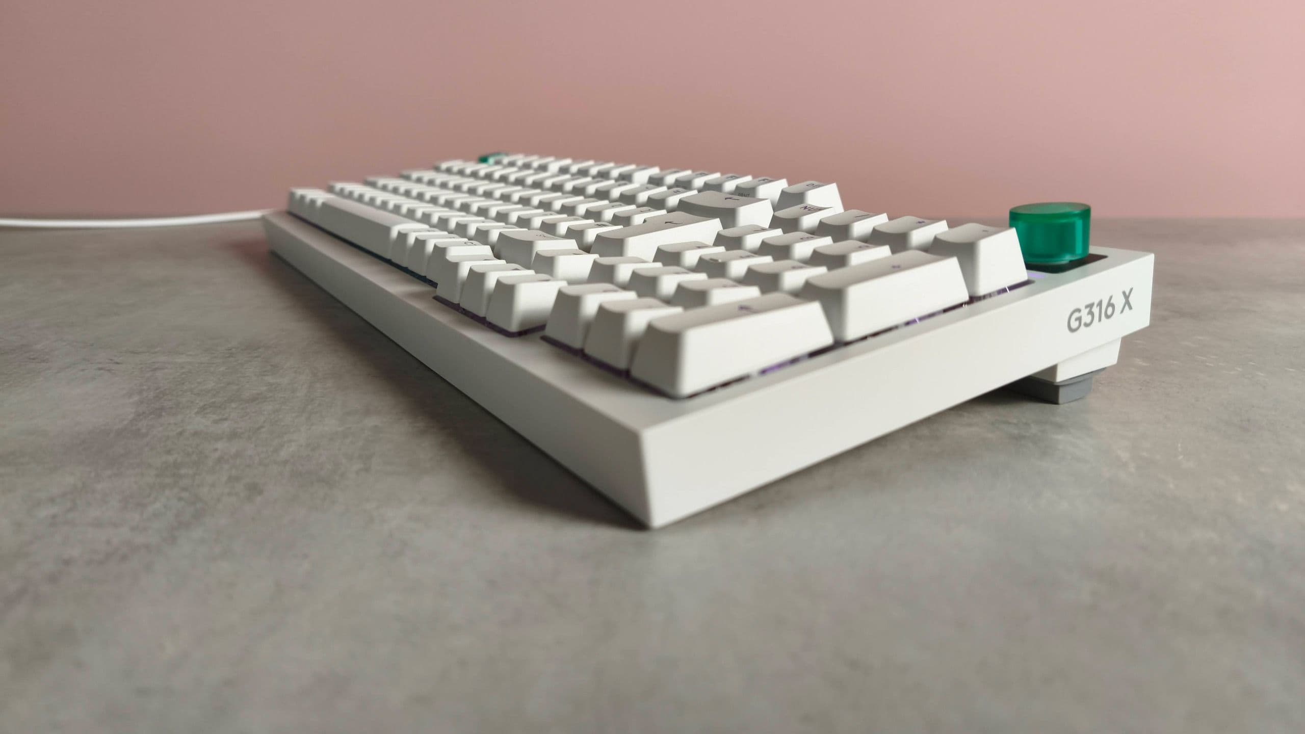 I tested Logitech’s new mechanical keyboard, and its a stern rival to Razer boards — and one clever feature sets it apart