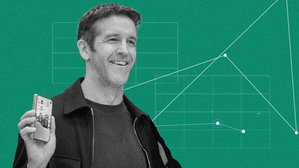Apple’s New CEO Restructures Company, Speeds Up Product Launches
