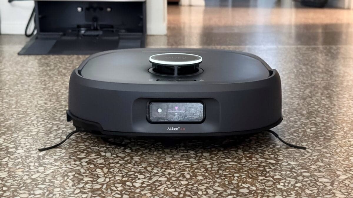 Eufy Omni E35 Review: Finally, a Luxury Robovac That Doesn’t Piss Me Off