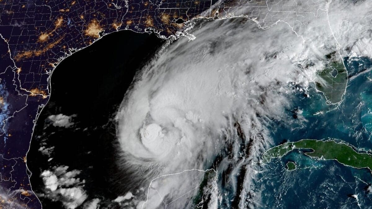 Millions on the Gulf Coast Brace for Hurricane Isaias’s 7-Foot Storm Surge, Tornadoes, and Flooding