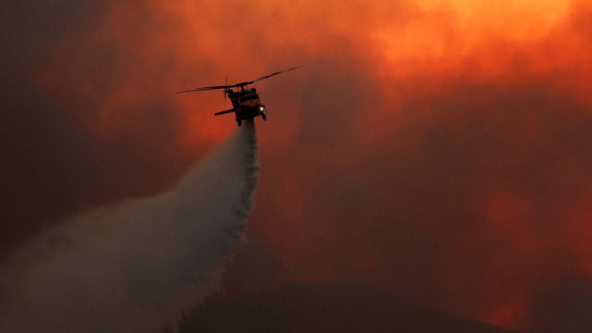 Santa Ana Winds Reignite Wildfire Season in Southern California