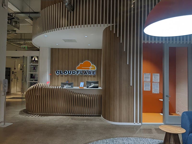 Cloudflare to become a public certificate authority with post-quantum certificates
