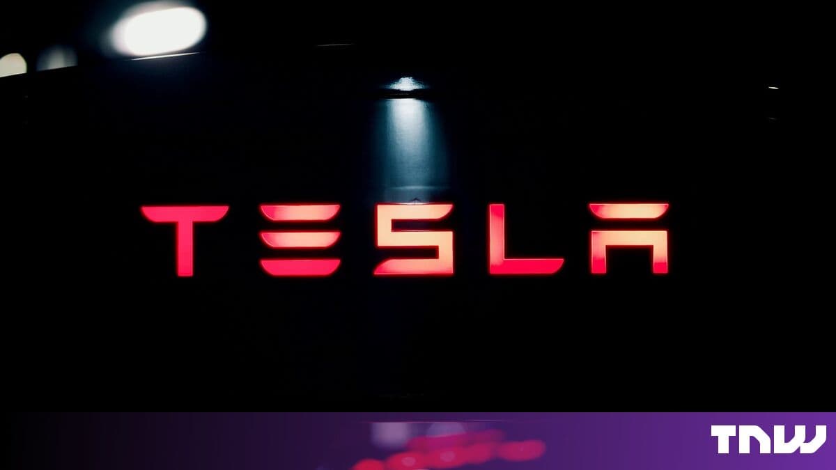Tesla Robotaxi riders in Houston report long detours and unavailable pickups after expansion