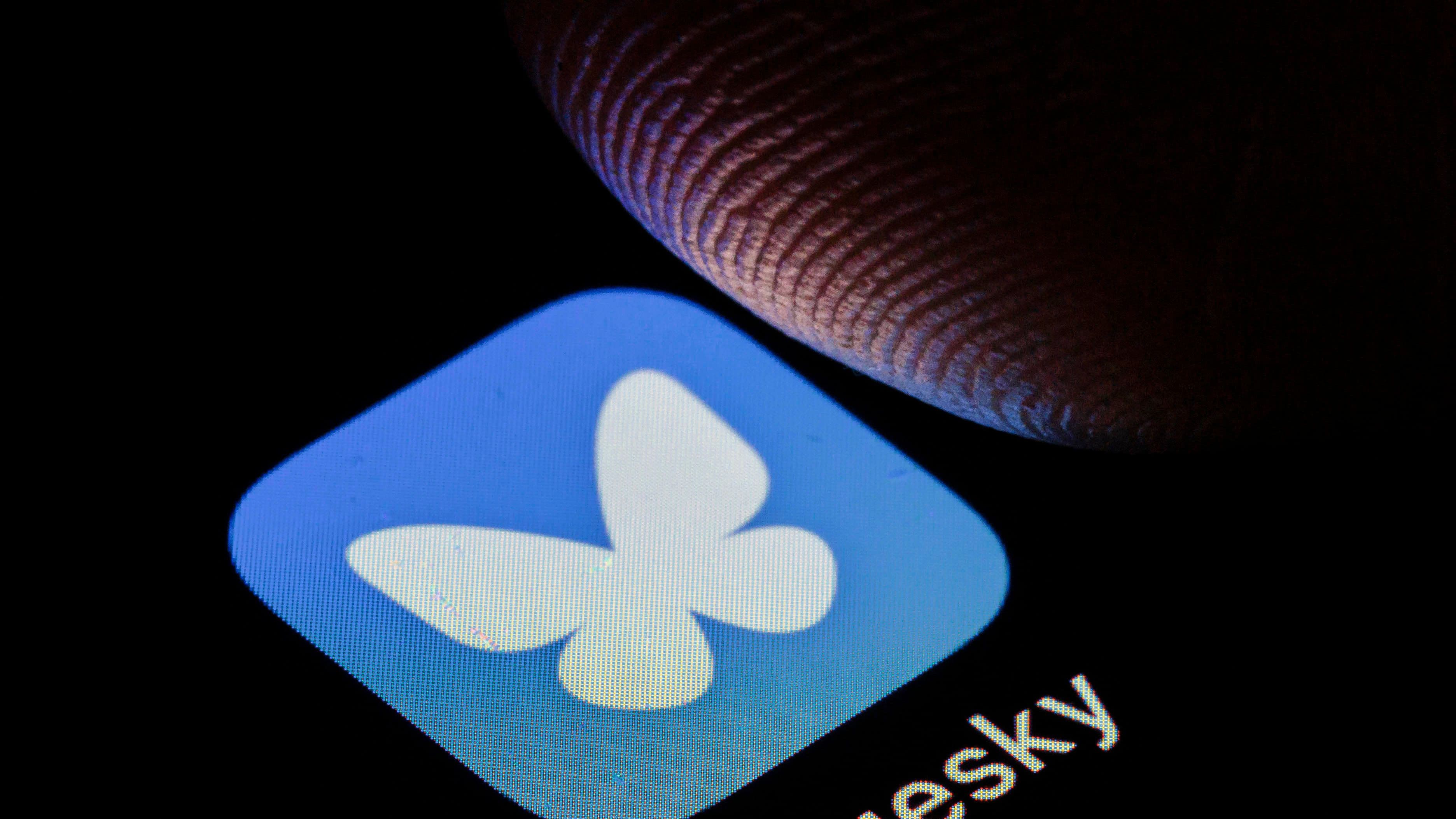 Bluesky blocks links to leaked DHS employee records, labels them malicious