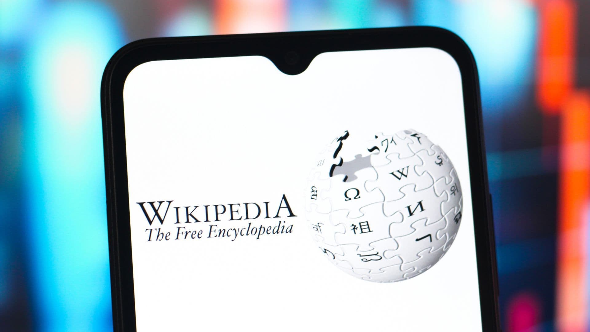 Wikipedia experiences global outage due to emergency maintenance