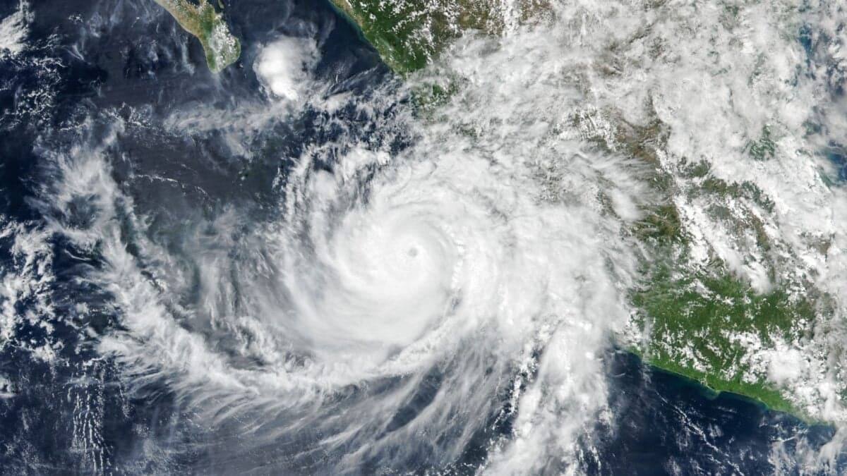 The Super El Niño Just Shattered 2 Pacific Hurricane Records—and the Season Is Far From Over