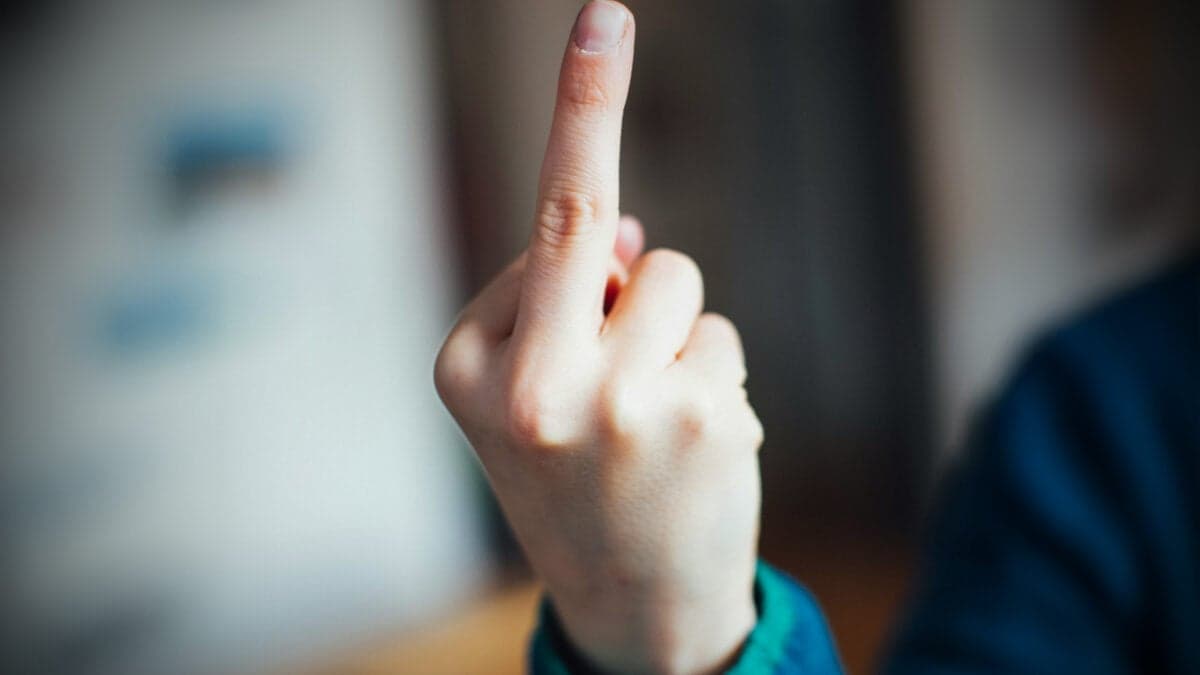 X users report giant arm graphic pushing post promotions