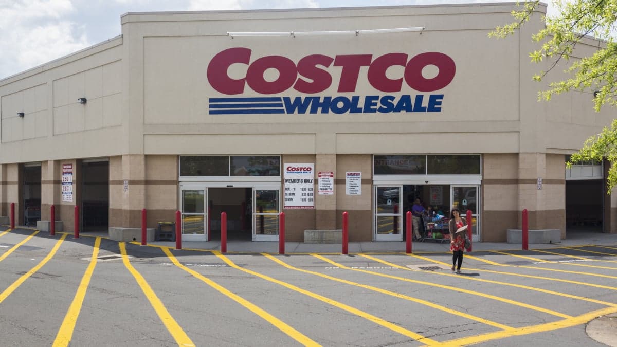 Costco Gold Star Membership: $65 with a $20 Digital Costco Shop Card