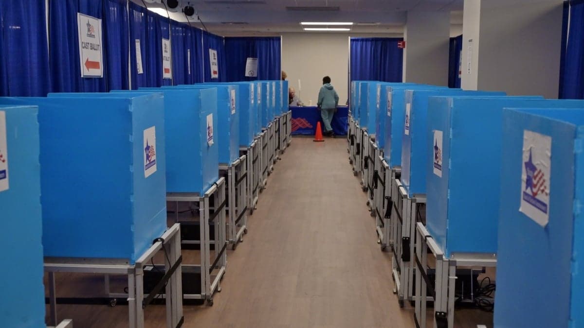 ChatGPT, Gemini remain surprisingly nonpartisan when prompted for election advice