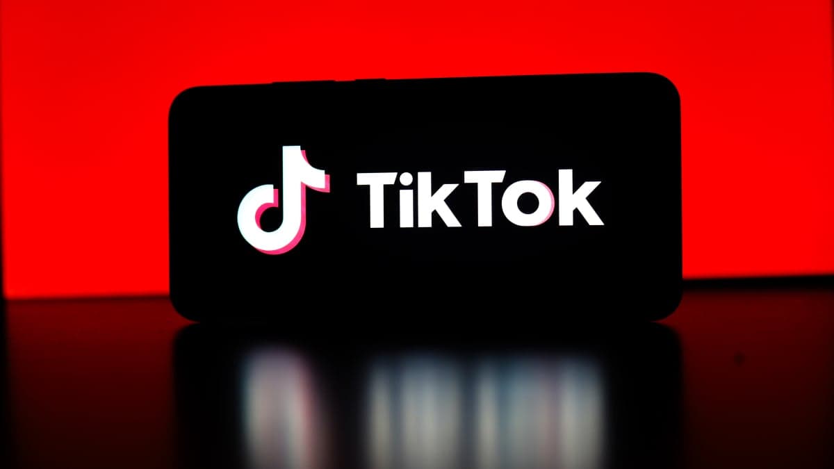TikTok Cracks Down on "Screentime to Cash" Scams as GPT Apps Raise Red Flags