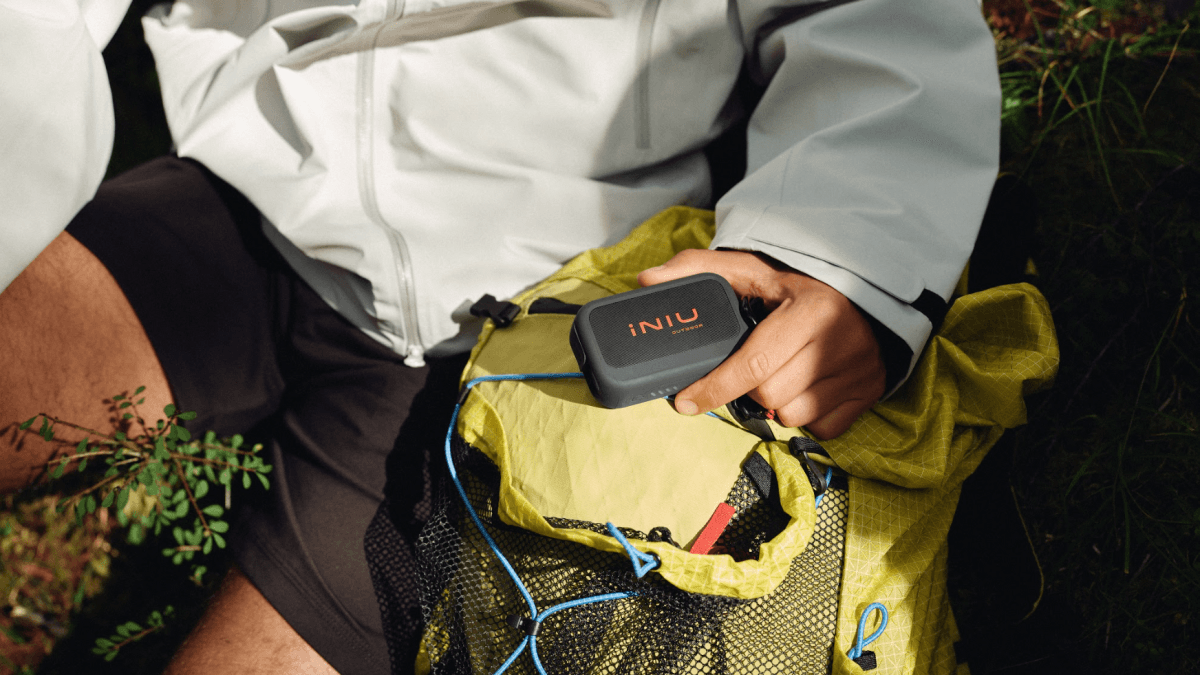 Iniu Launches Rugged 10,000mAh Power Bank for Outdoor Enthusiasts