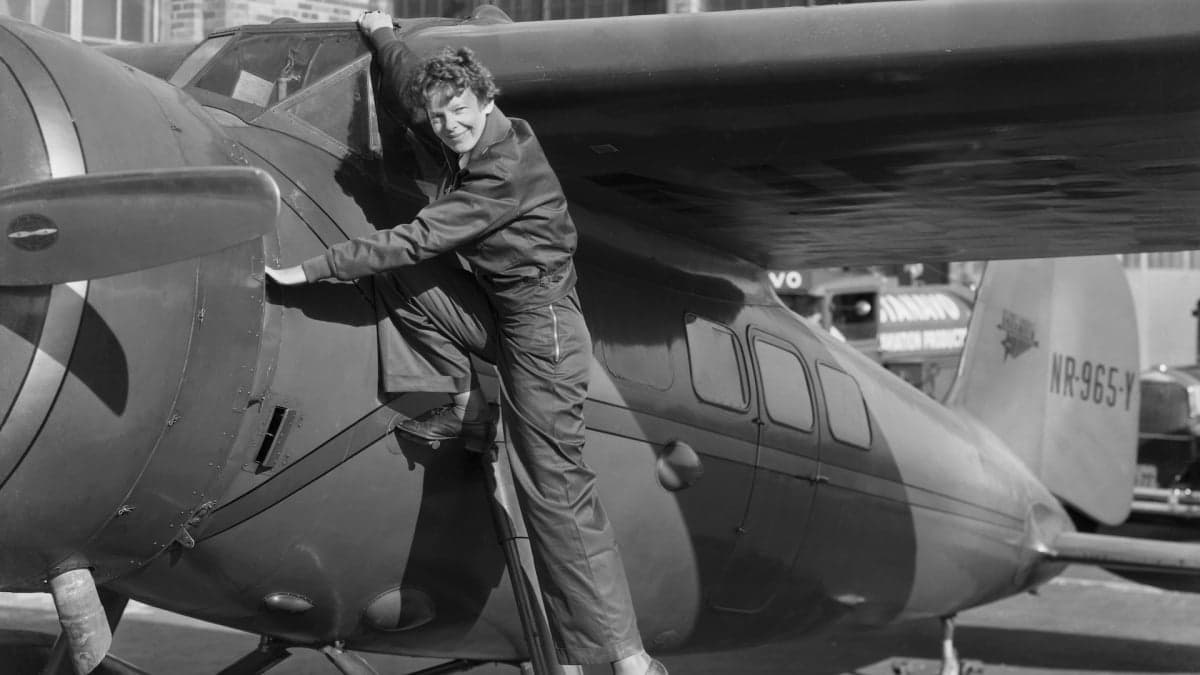 Could AI finally uncover Amelia Earhart's missing plane?