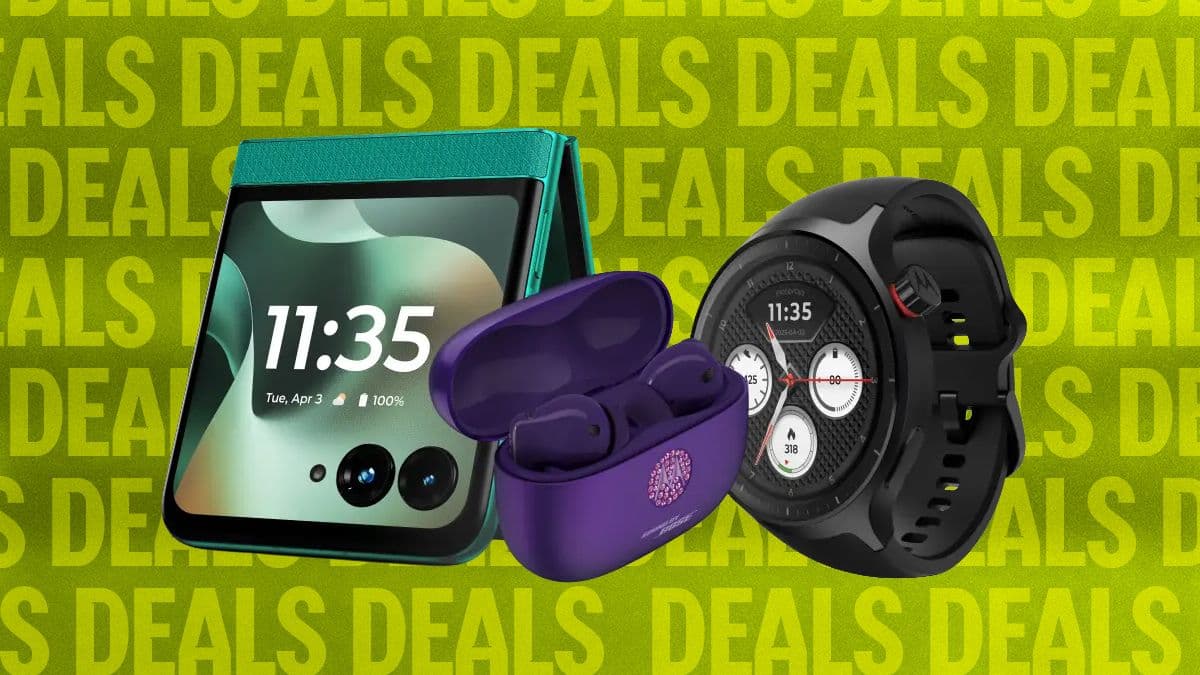Motorola bundles $350 smartwatch and earbuds with Razr phone purchase in October 2026