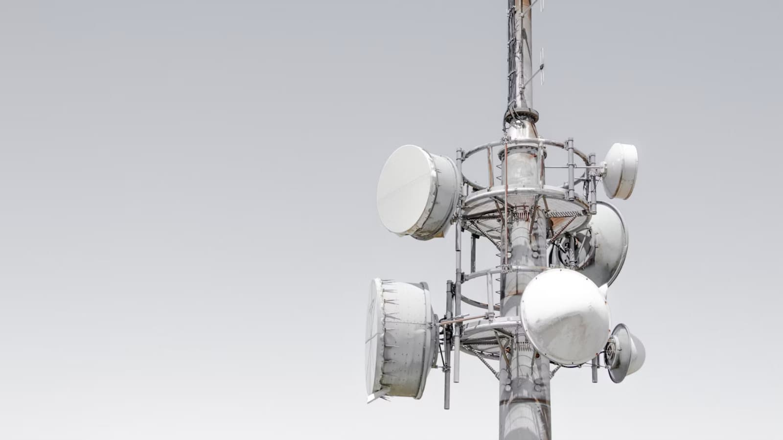 AT&T, T-Mobile, and Verizon form joint venture to eliminate dead zones