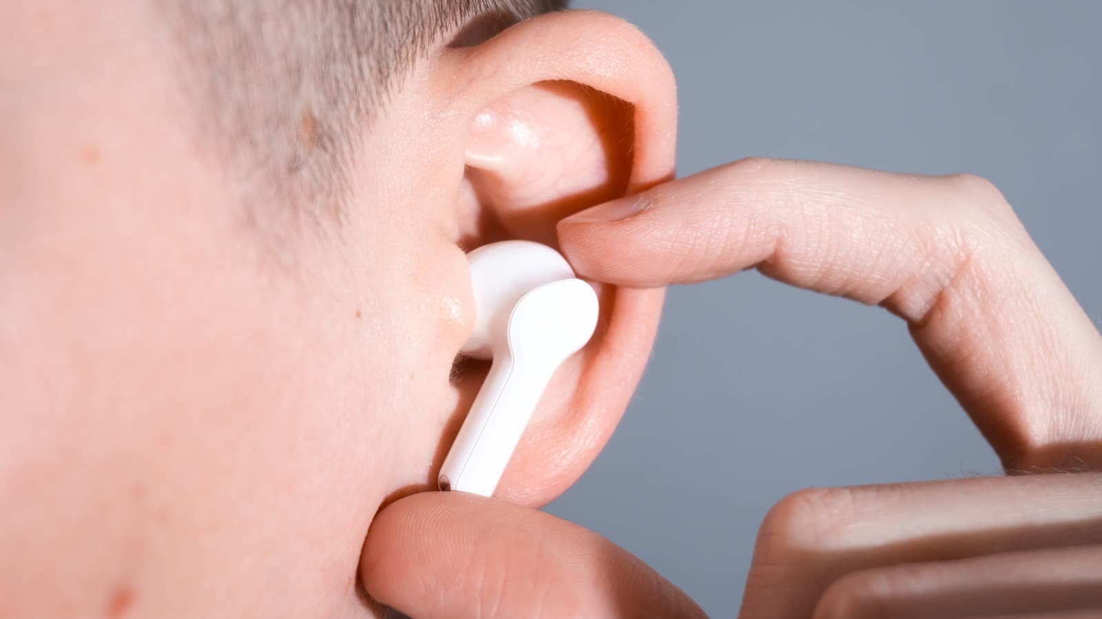 How Translation Earbuds Actually Work—and Why They Fall Short