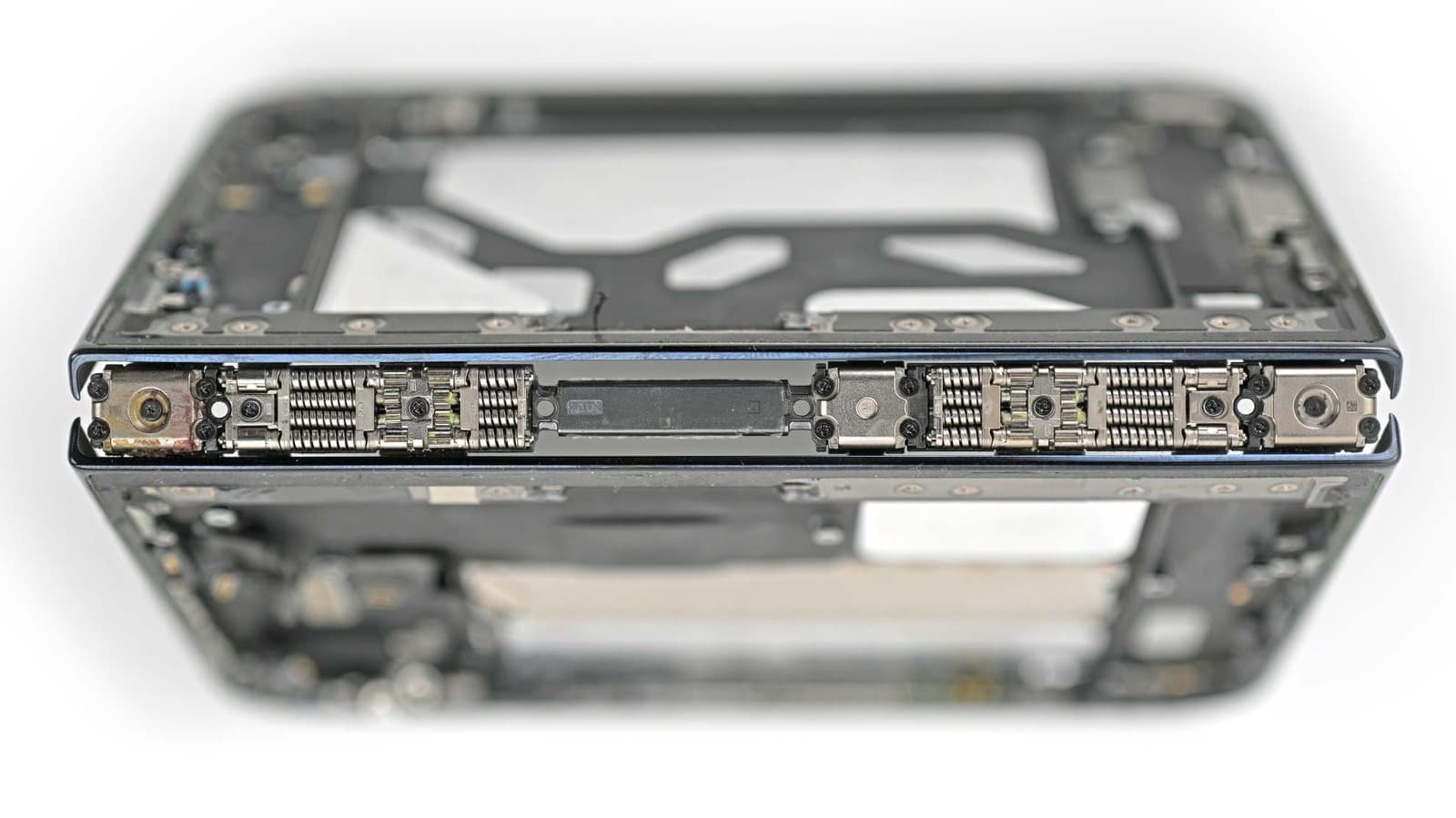 iFixit teardown reveals iPhone Duo’s hinge risks and repairability challenges