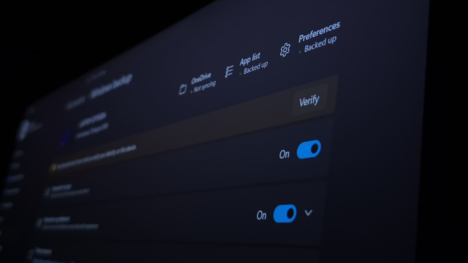 Windows 11 tweaks and AI agents reshape productivity tools