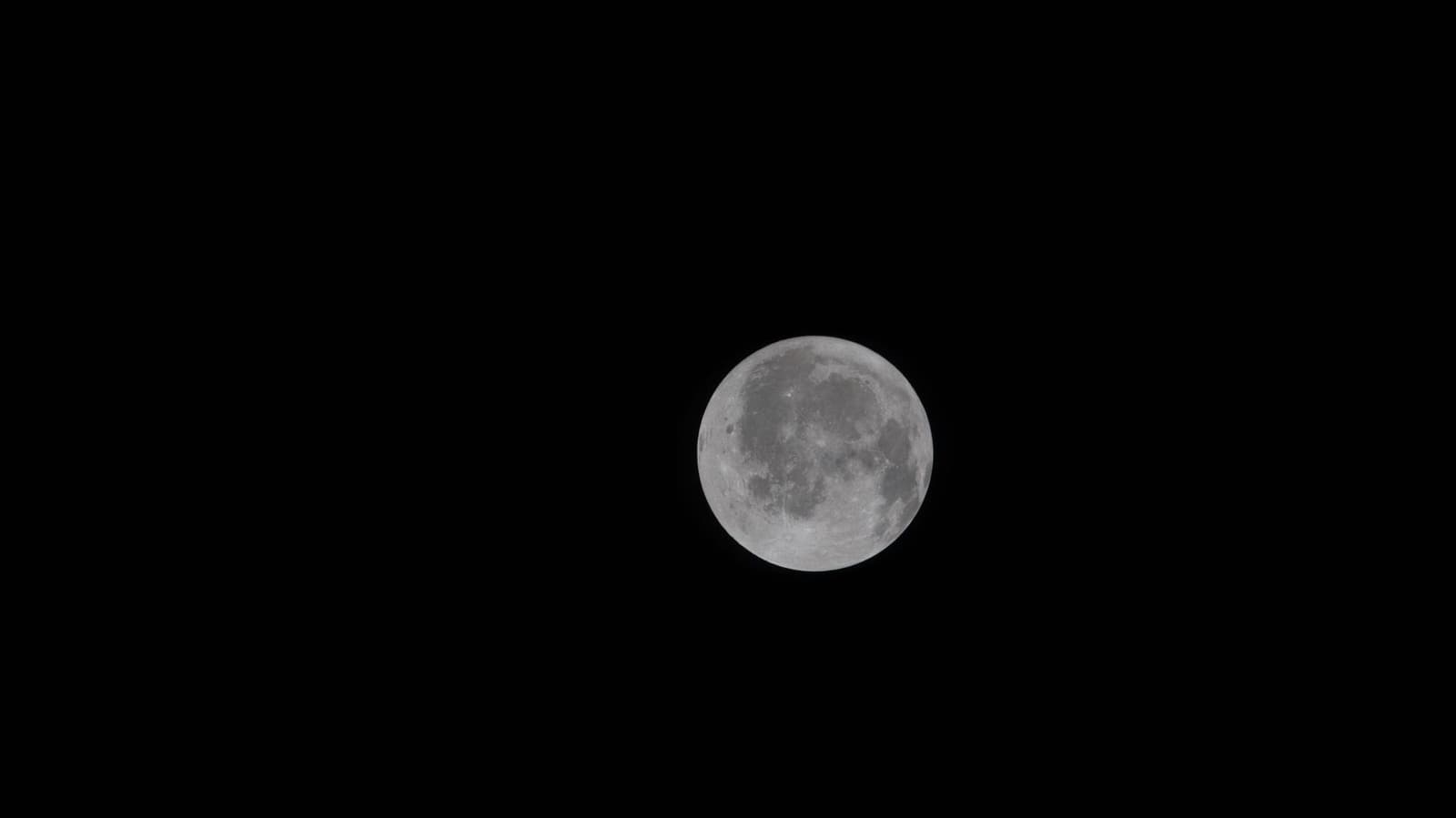 NASA Explains How It's Making Batteries For The Moon's Extreme Temperatures