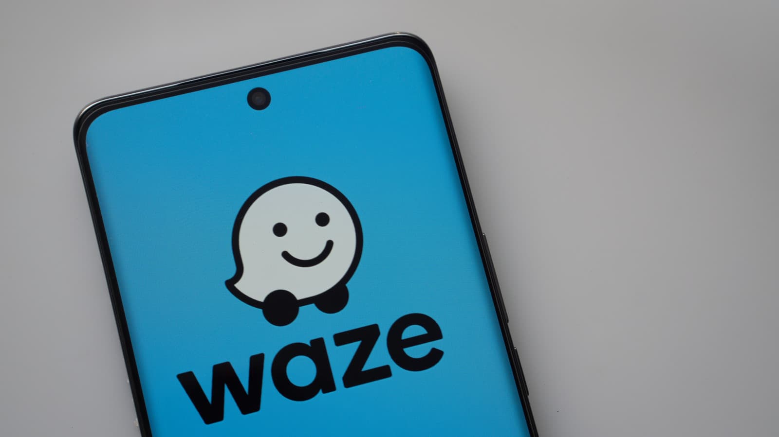 Waze’s hidden features: Navigate to contacts, record voices, and unlock secrets